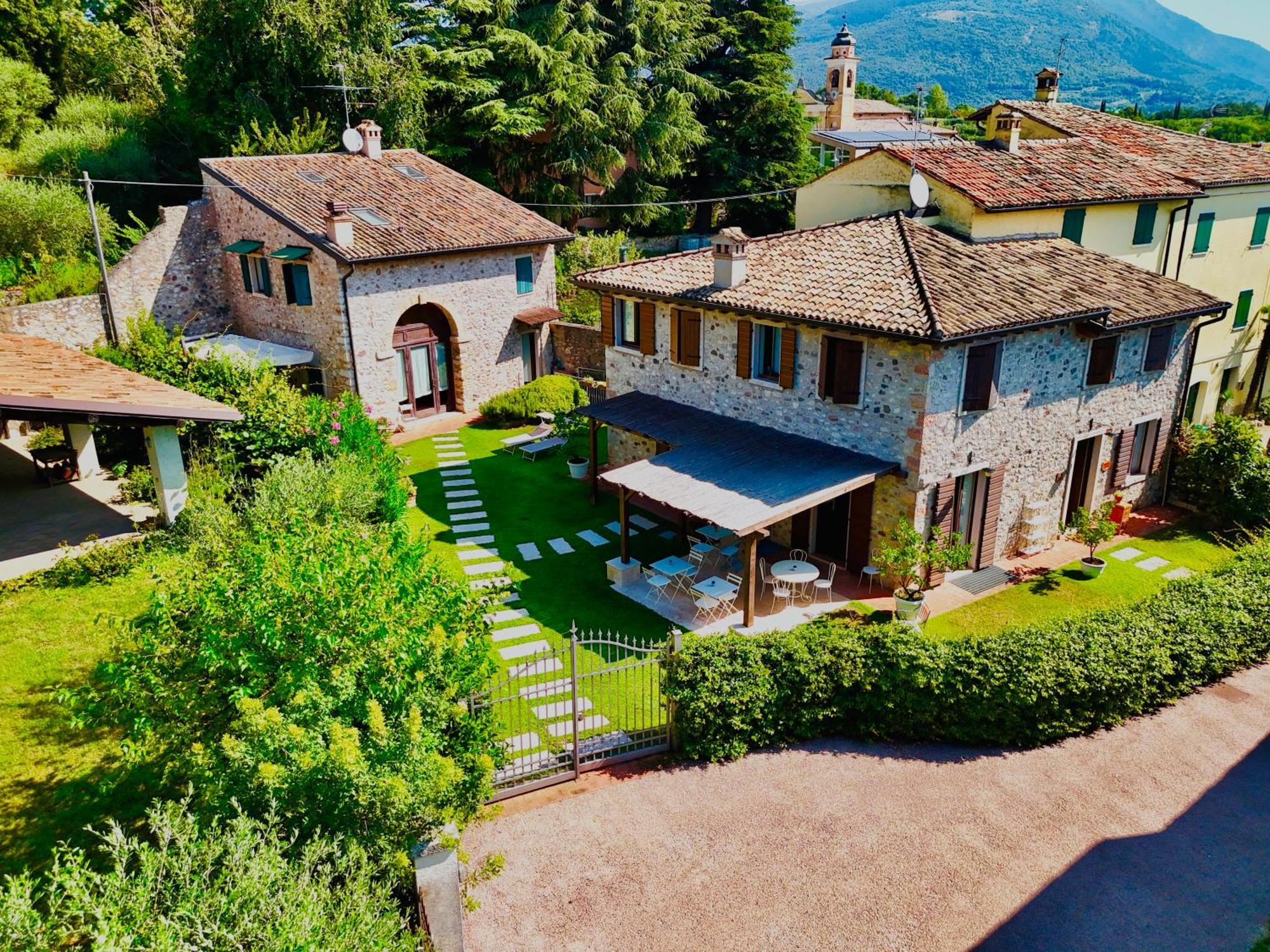 Ca' Malfer Bed & Breakfast Costermano Exterior photo